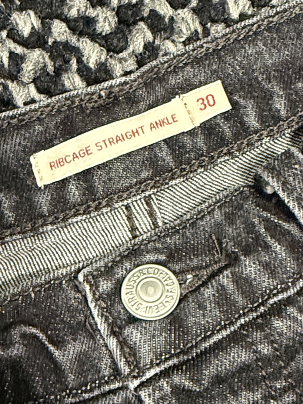 Levi's Ribcage Straight Ankle Jeans Women's 30 Black High Rise Big E Classic - Picture 3 of 7